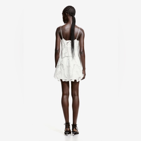 H&M Dress with Eyelet Embroidery sz S - Picture 4 of 11